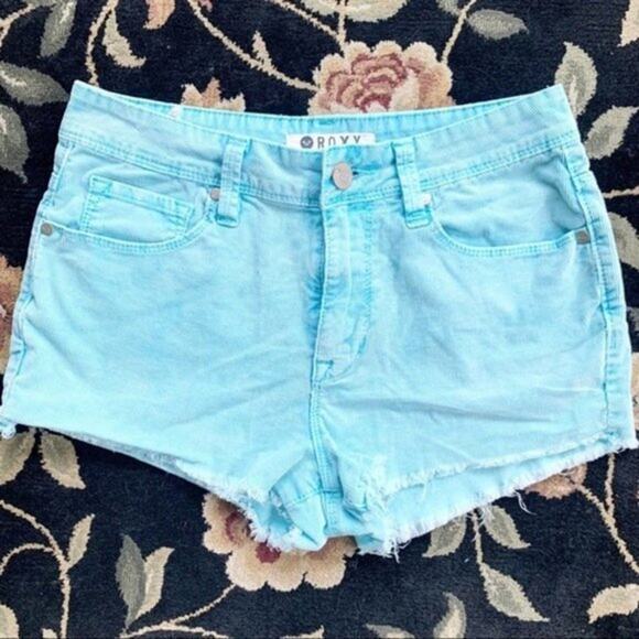 Roxy Pants - Roxy Turquoise Cut off Shorts Size 5